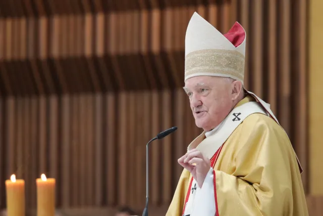 Polska "nienormalnym krajem"? Kard. Nycz uważa, że Kościół dogadywał się lepiej nawet z SLD