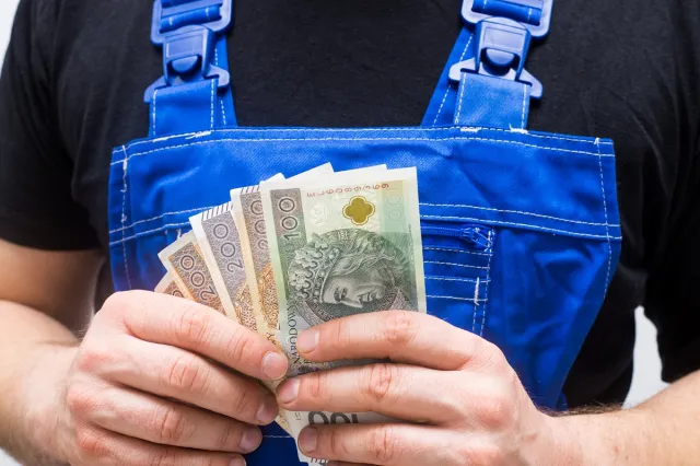 Ważne zmiany i nowy obowiązek. Wynagrodzenie nie później, niż do 10 dnia każdego miesiąca i kary nawet do 45 tys. zł