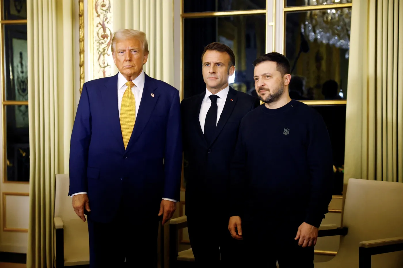 Trump, Macron, Zełenski. Bezprecedensowe spotkanie w Paryżu