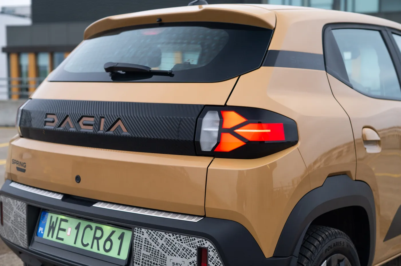 dacia-spring-extreme-38366411.jpg