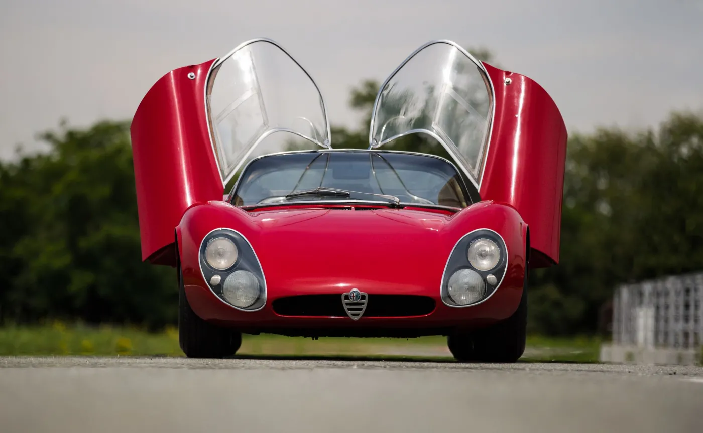 alfa-romeo-33-stradale-37904678.jpg