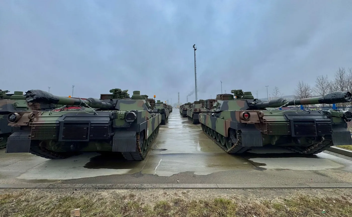 czolg-m1a2sepv3-abrams-38388098.jpg