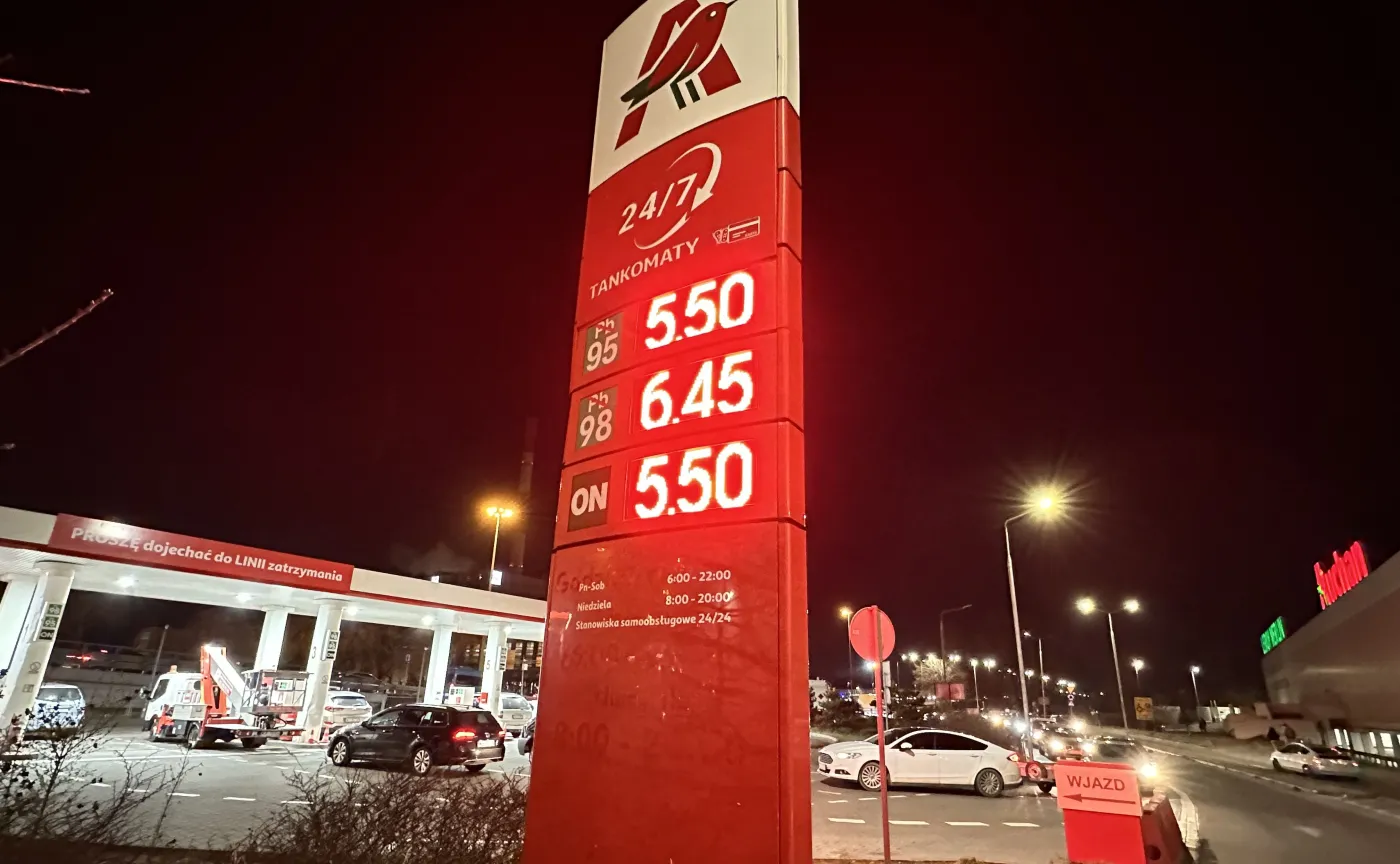 Benzyna i diesel po 5,50 zł. Specjalna cena na stacjach jednej sieci