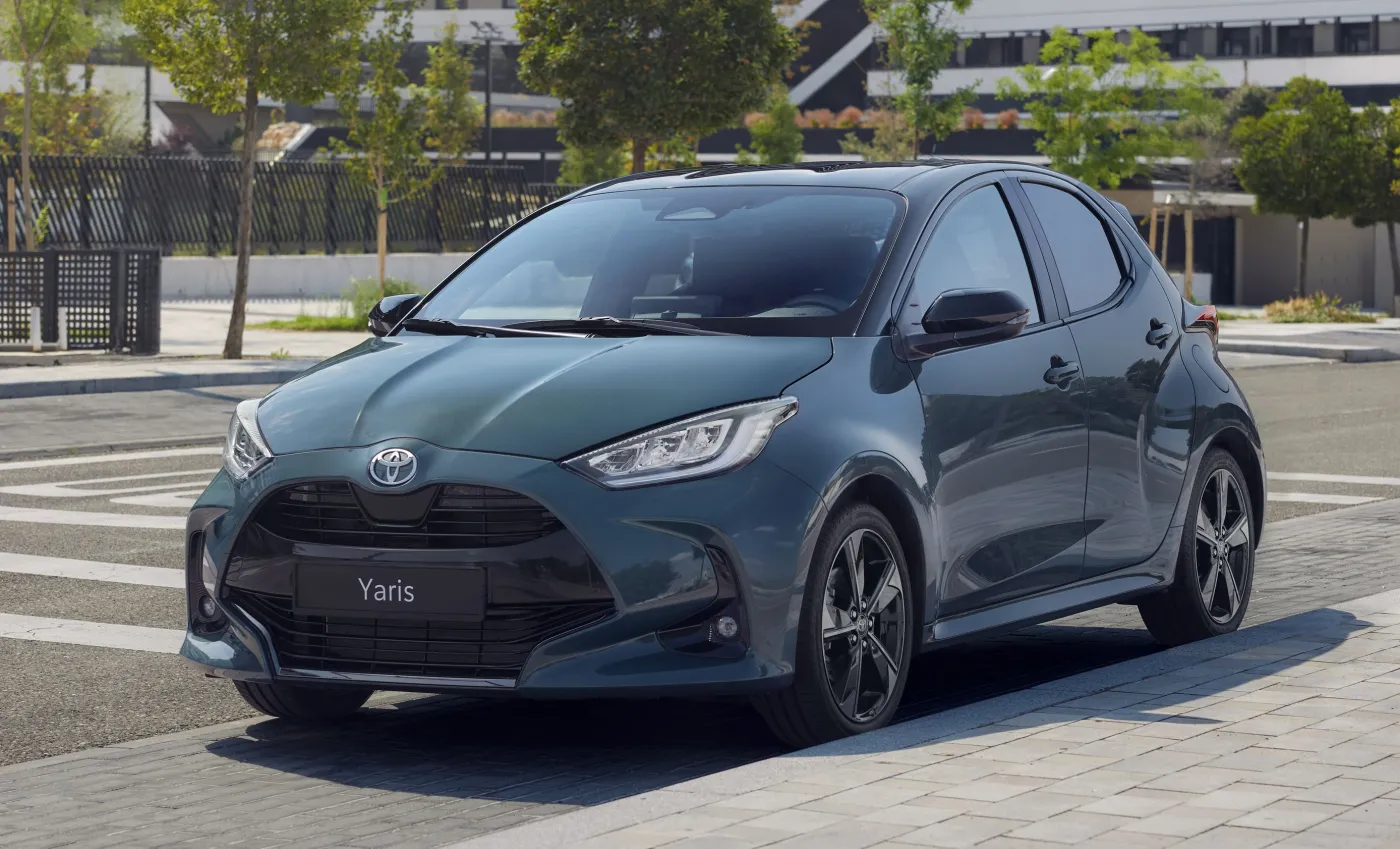 nowa-toyota-yaris-2025-38412917.jpg