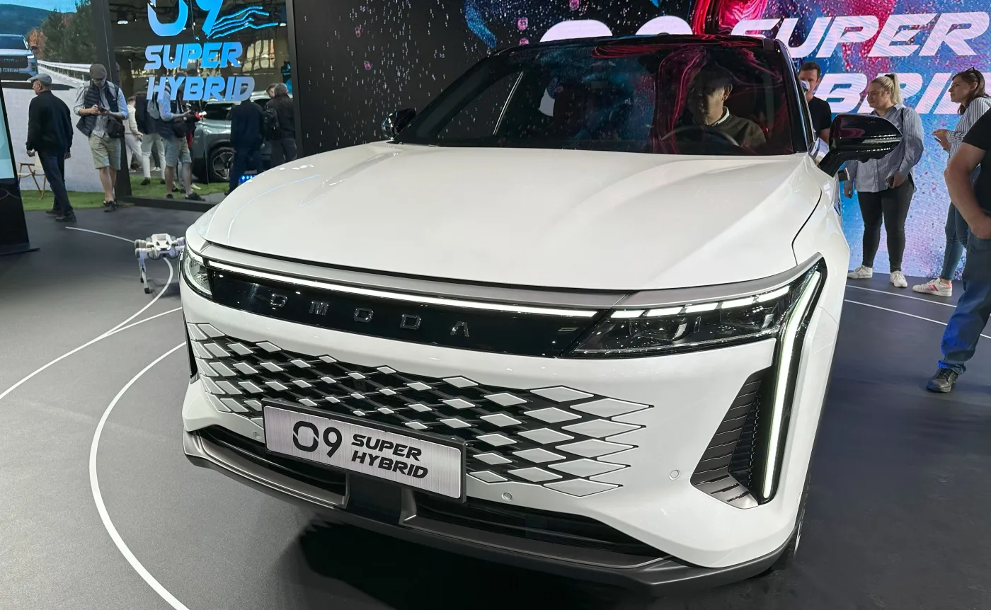 OMODA 9 już na rynku. Cena? Rodzinny SUV rozpycha się łokciami