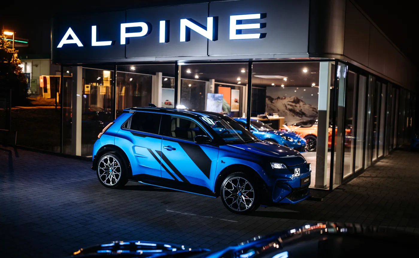 salon-alpine-warszawa-38479917.jpg