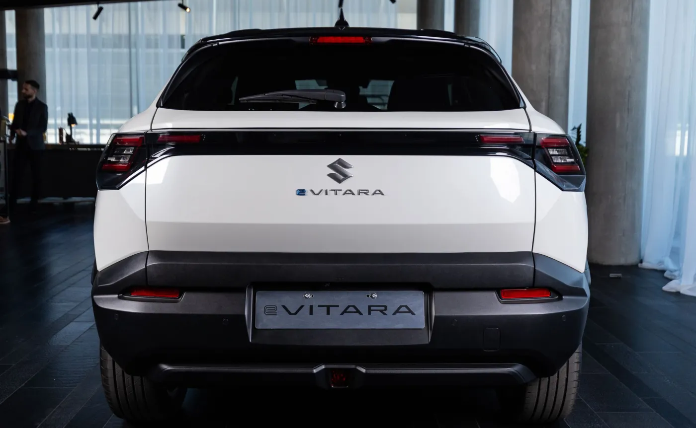 nowe-suzuki-e-vitara-38483275.jpg