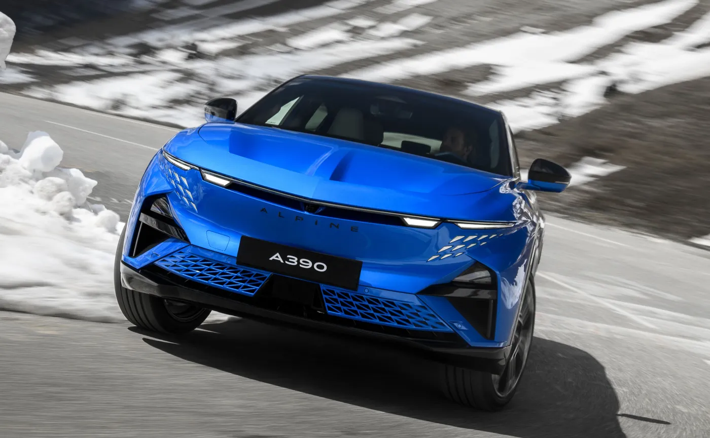 nowe-alpine-a390-gts-38494819.jpg