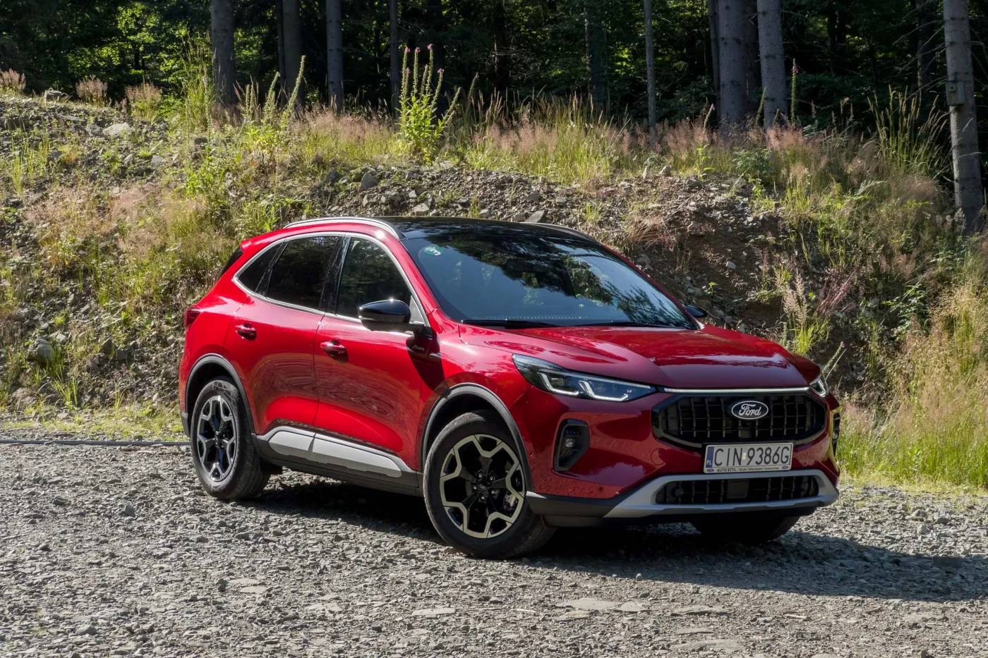ford-kuga-po-liftingu-38247570.jpg