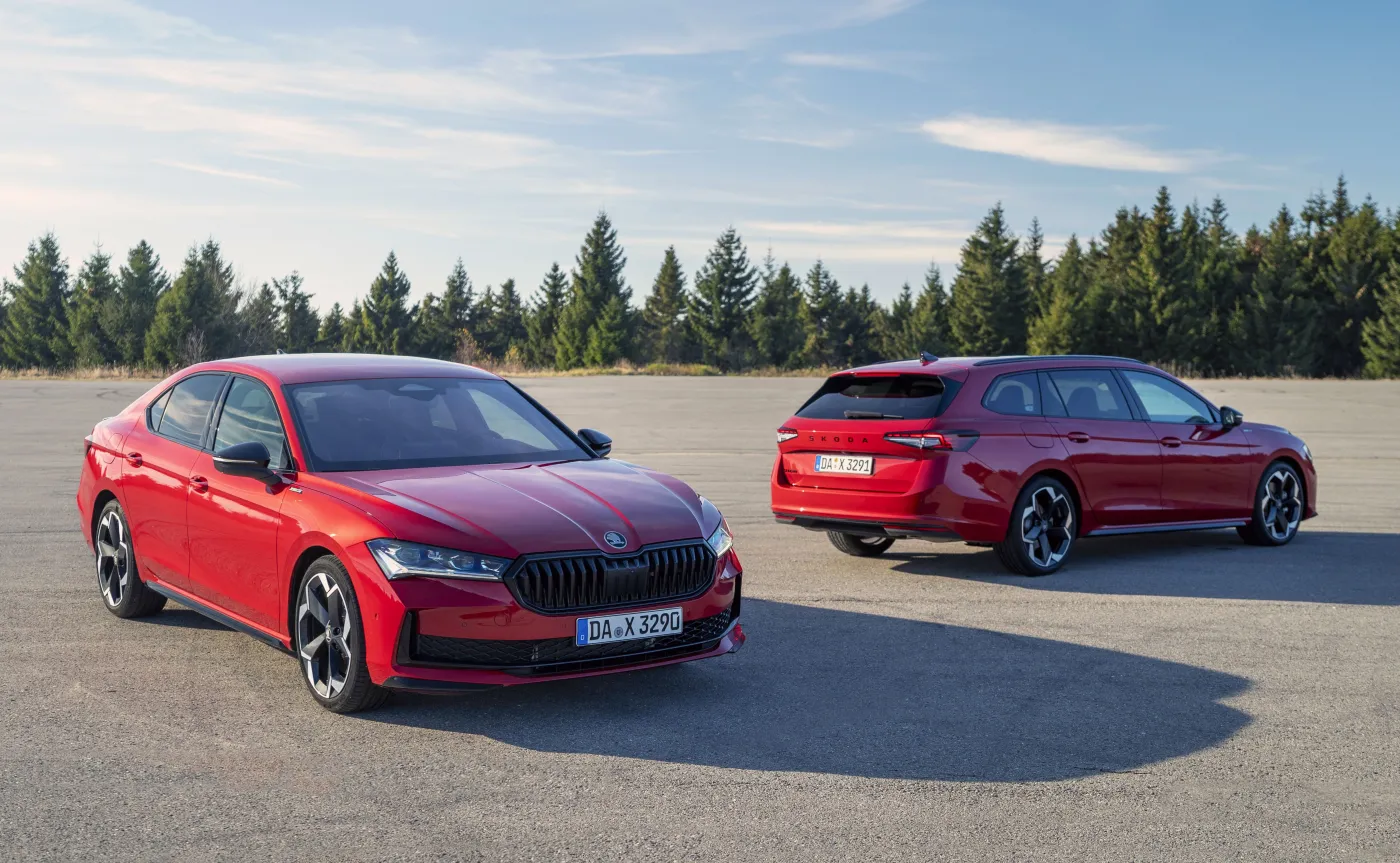 skoda-superb-sportline-38405508.jpg
