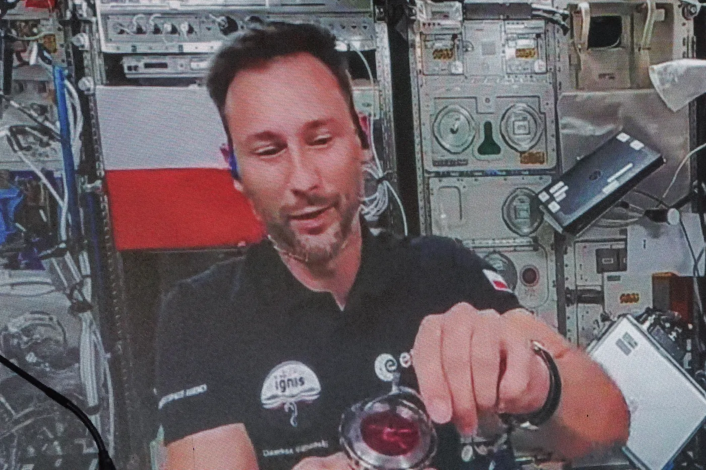 Sławosz Uznański-Wiśniewski wraca z ISS. Gdzie i kiedy kapsuła Dragon wyląduje? [RELACJA NA ŻYWO]
