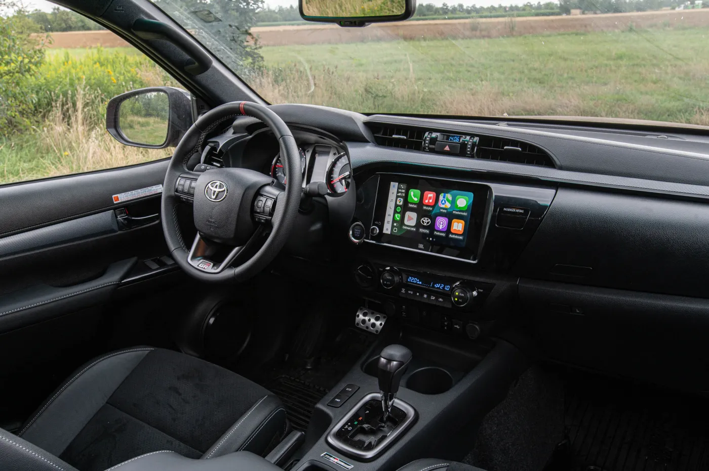 toyota-hilux-gr-sport-38544377.jpg