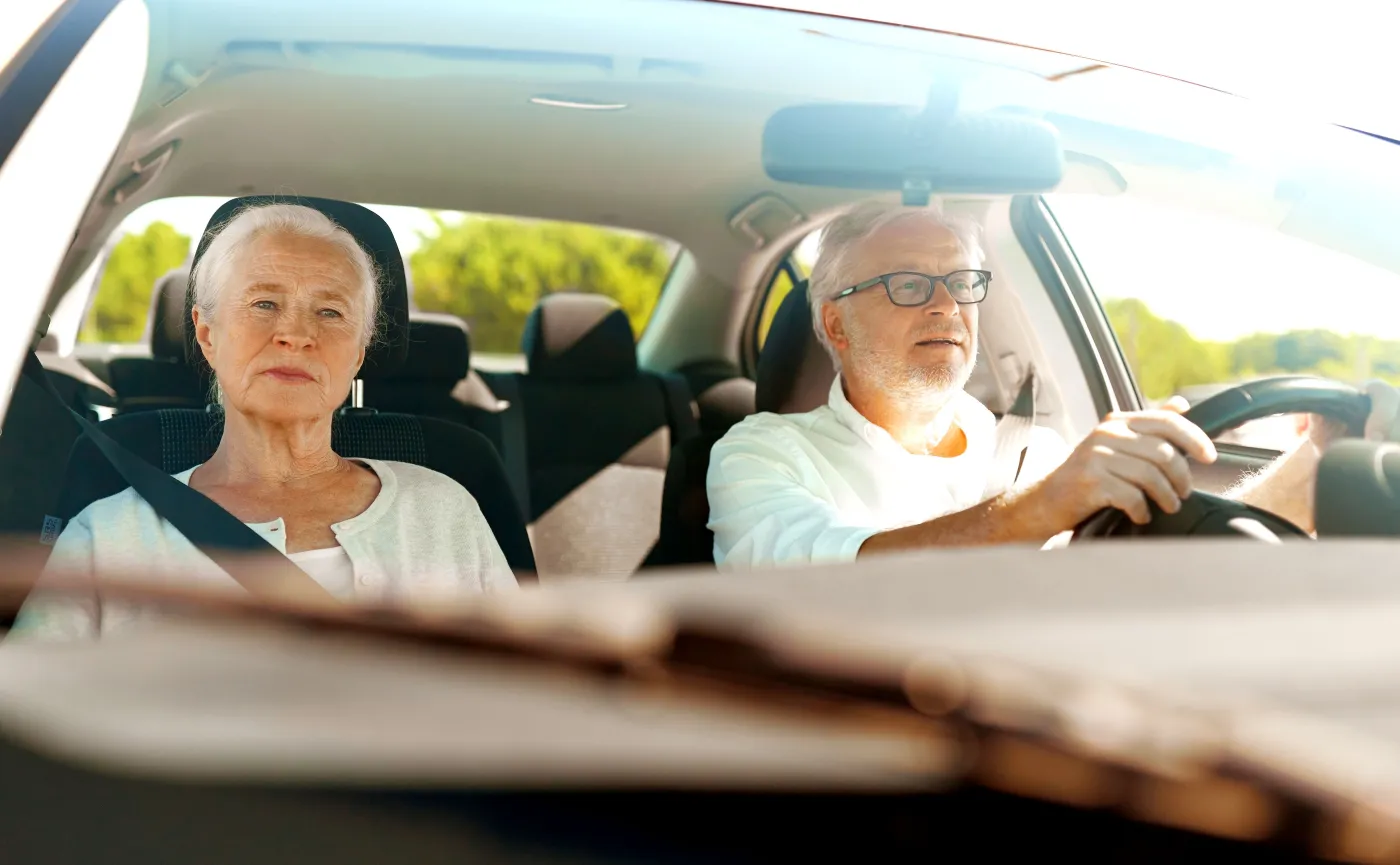 Seniorzy stracą prawo jazdy w 2025? Klamka zapadła. Nowe zasady