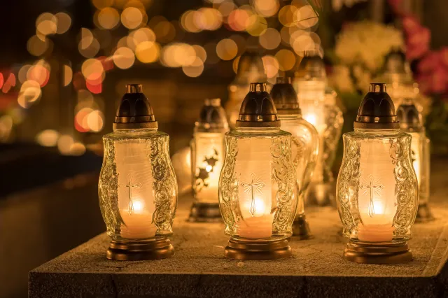 Jaka jest różnica między 1 a 2 listopada? Oto różnice między Dniem Wszystkich Świętych a Dniem Zadusznym