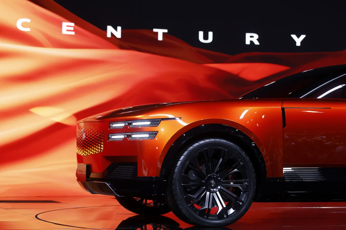 Toyota tworzy nową markę Century. Oto pierwszy SUV coupe
