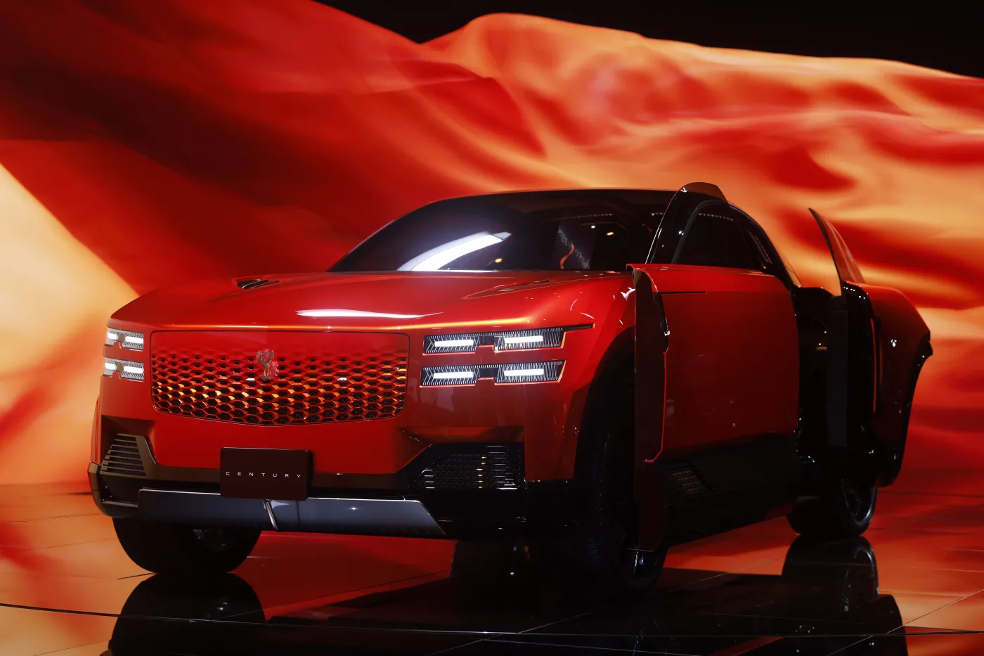 Toyota tworzy nową markę Century. Oto pierwszy SUV coupe