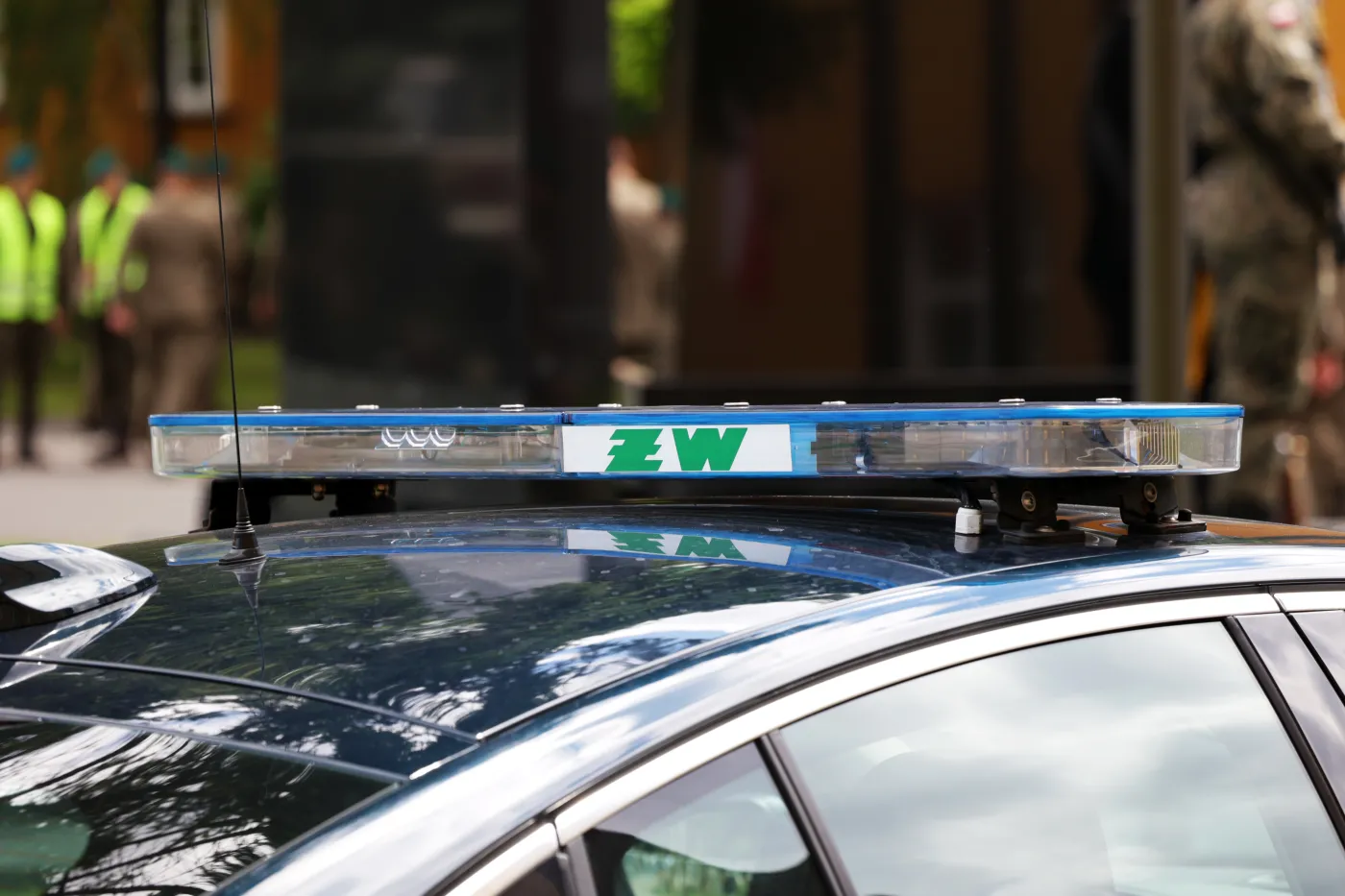 Wojskowy dron spadł na auta w Inowrocławiu. Sprawę bada ŻW