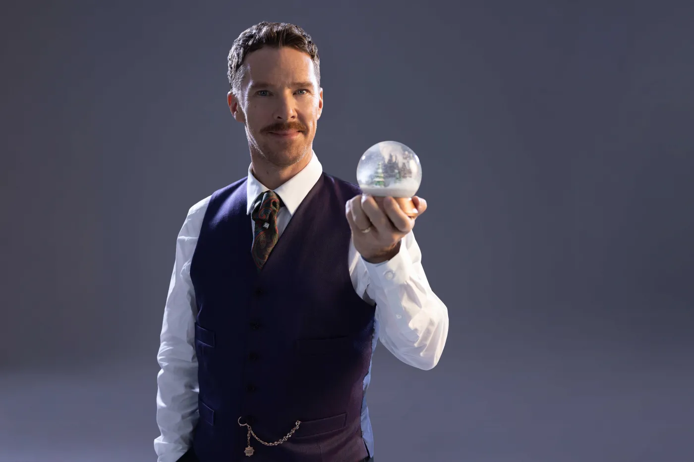 Benedict Cumberbatch dowódcą czołgu. Poprowadzi Operacje Świąteczne 2026  w World of Tanks