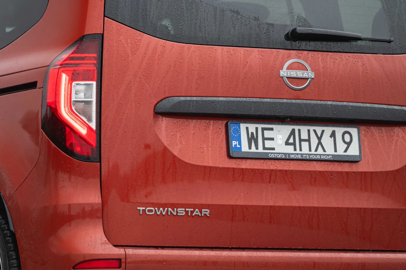 nissan-townstar-combi-38978028.jpg
