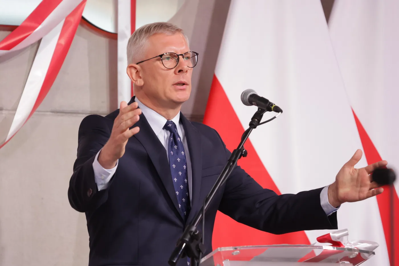 "Gazeta Wyborcza" pisze o lekach Cenckiewicza. Prokuratura wszczęła śledztwo