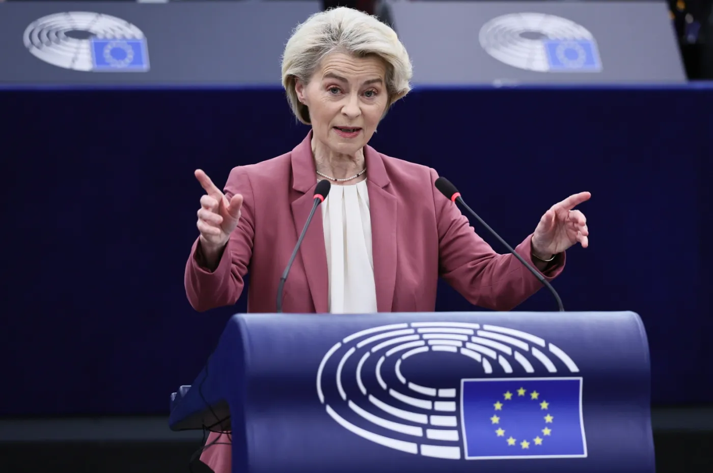 Von der Leyen: Amerykanie krytykują Europę, a podążają tą samą ścieżką