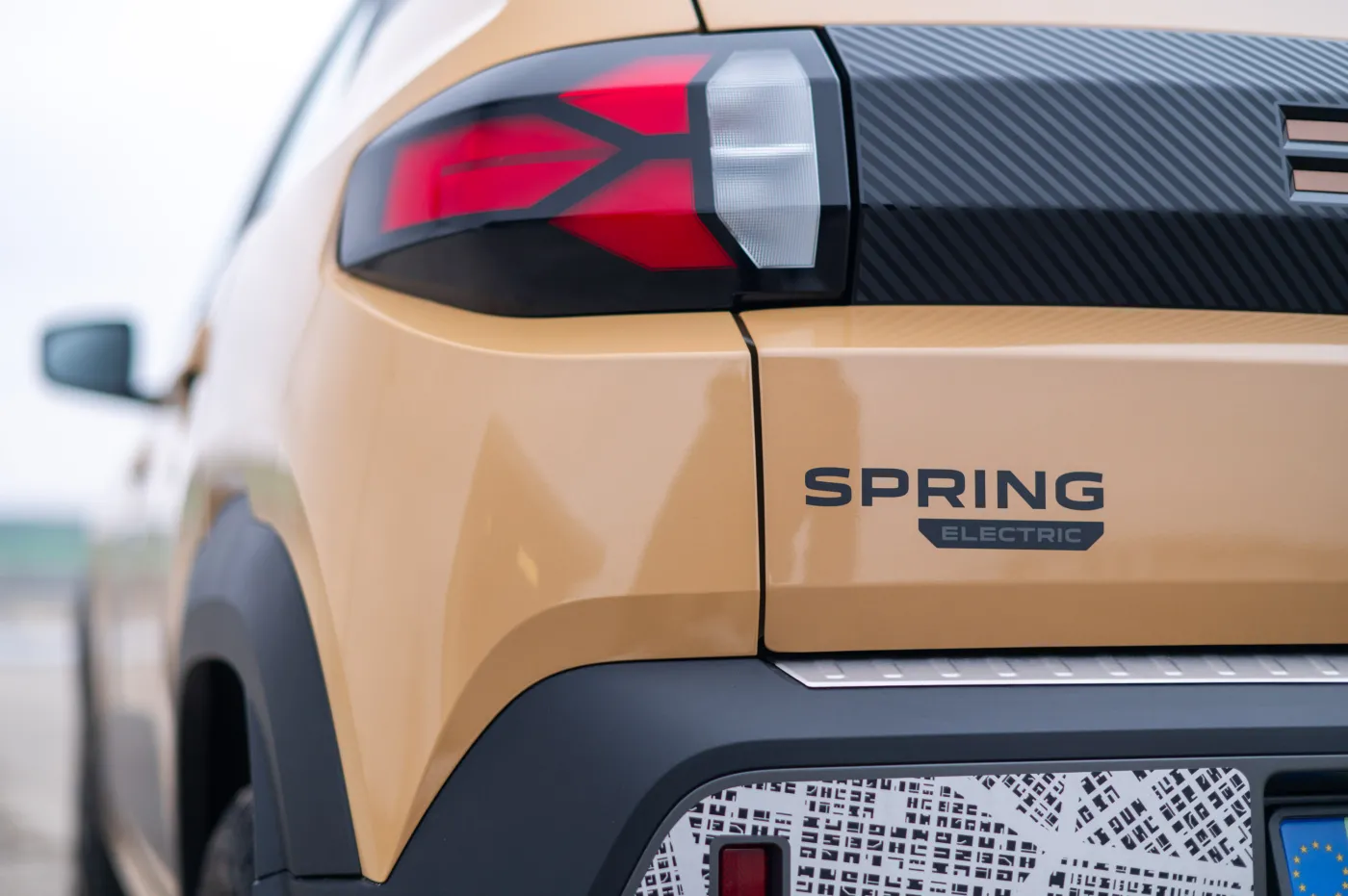 dacia-spring-extreme-38366325.jpg