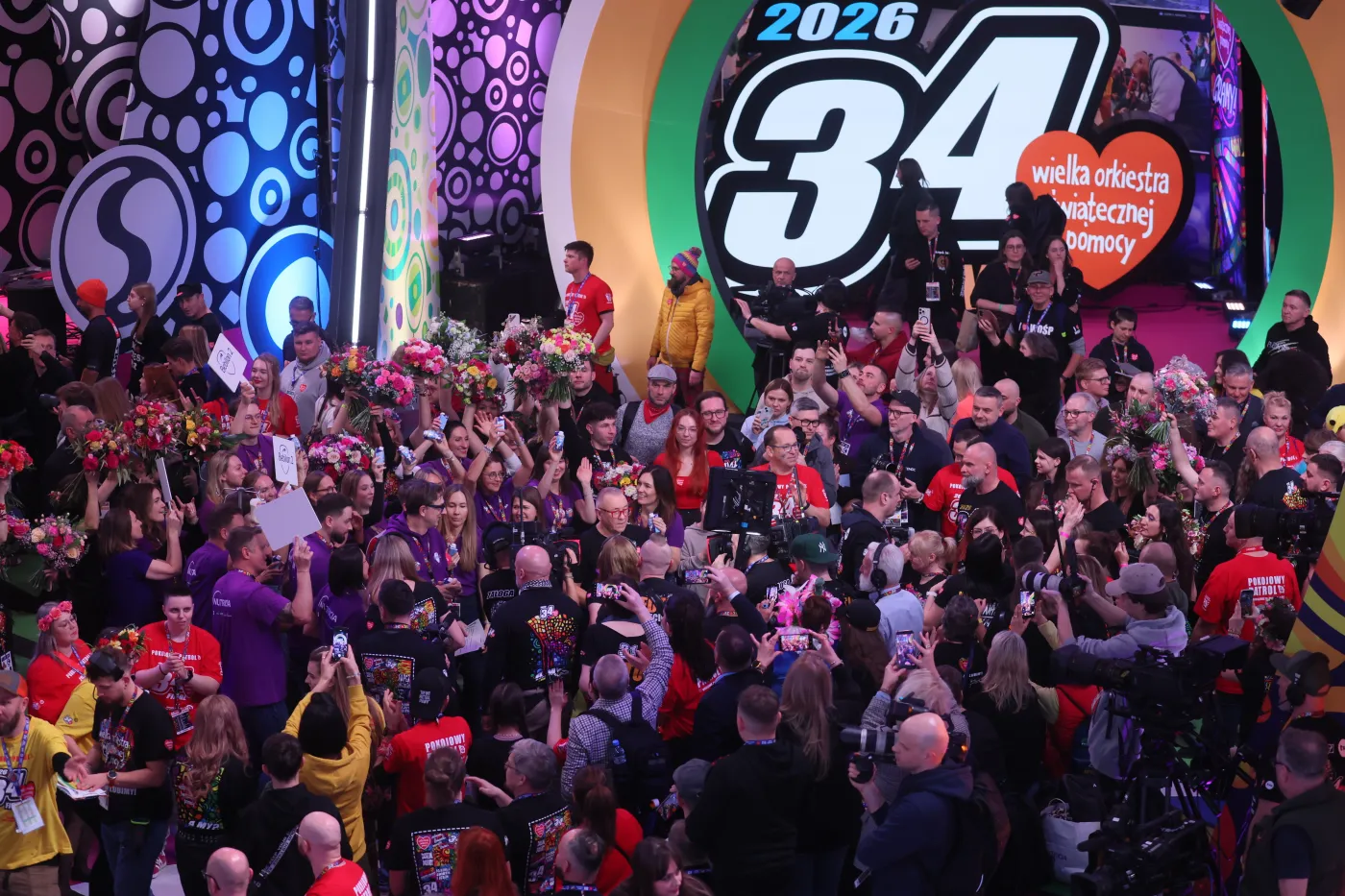 34. Finał WOŚP. Licznik się kręci. Ile milionów złotych już zebrano? [RELACJA NA ŻYWO]