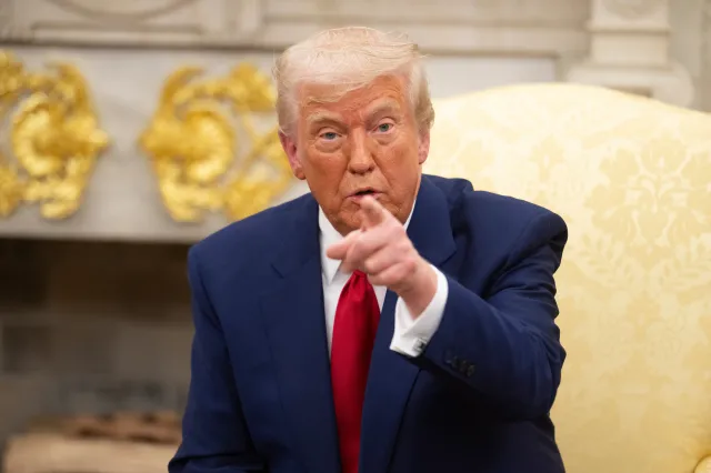 Trump ponownie grozi Iranowi. "Otwórzcie tę pier... cieśninę, wy szaleni dranie"