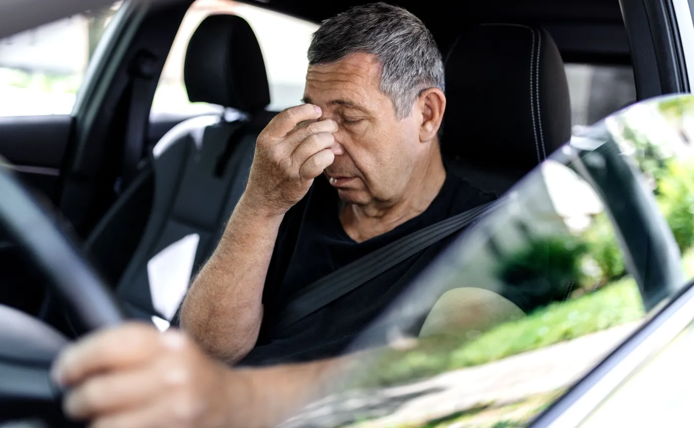 Auto na złomie, a rachunki płacisz dalej. Pułapka w abonamencie RTV