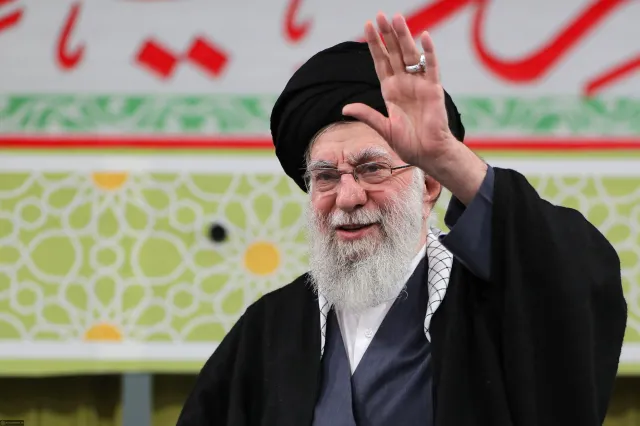 Iran nie odda wzbogaconego uranu. Proponuje inne rozwiązanie