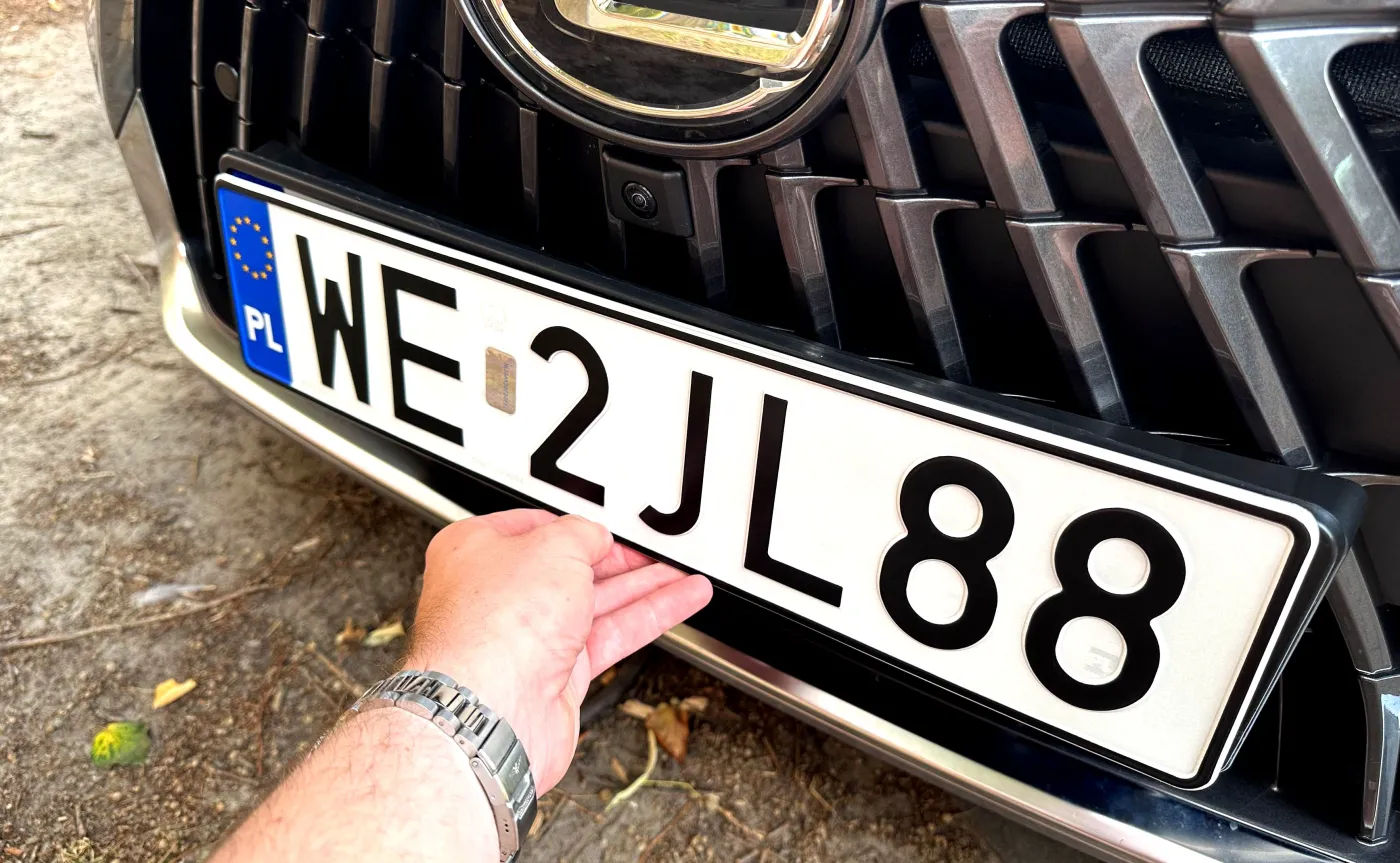 845 zł zapłaci każdy kierowca? Samorządy naciskają, rząd podał nowe stawki