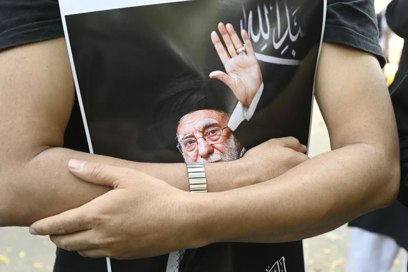 Trump może się przeliczyć co do zmian w Iranie. "Sukcesja już jest organizowana"