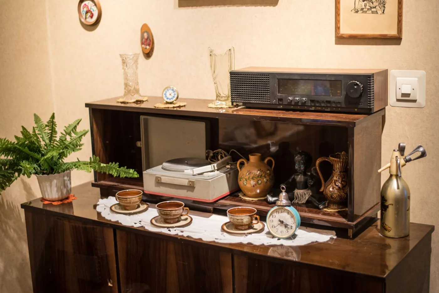 Pokolenie smartfonów polegnie. Trudny QUIZ o luksusach z czasów PRL