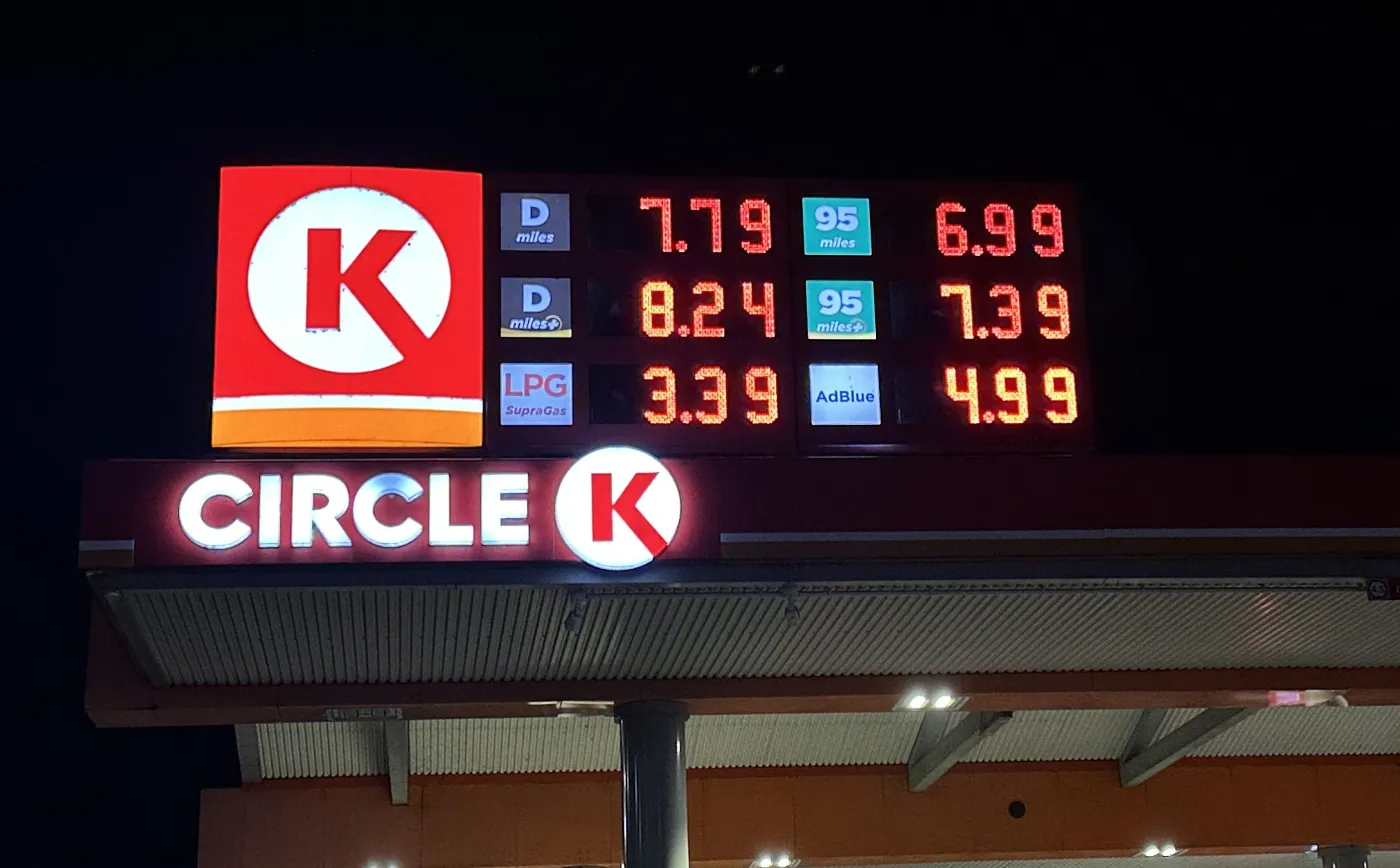 stacja-paliw-circle-k-39093614.jpeg