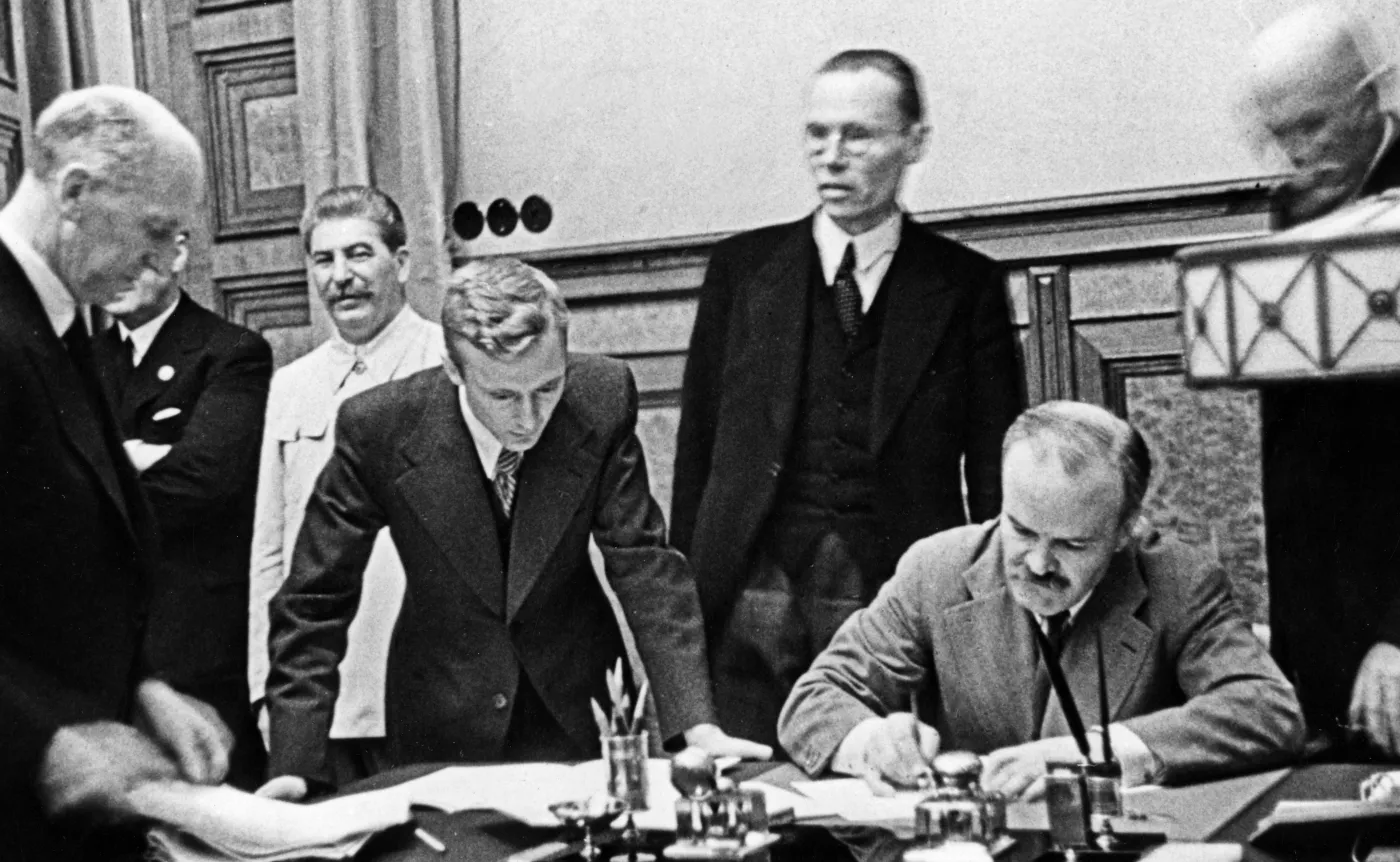 [QUIZ] Historia Paktu Ribbentrop-Mołotow. 10/10 udaje się nielicznym