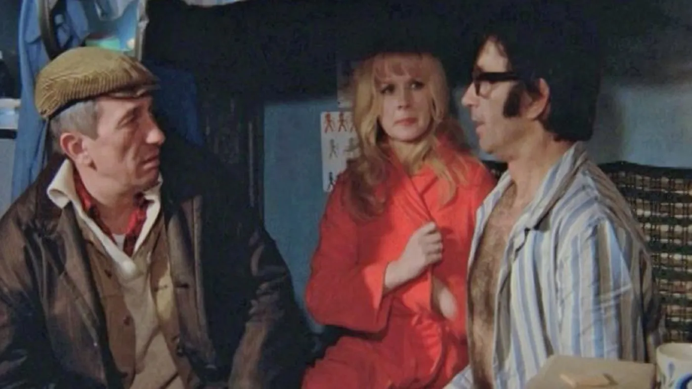 "Nie ma róż bez ognia"  