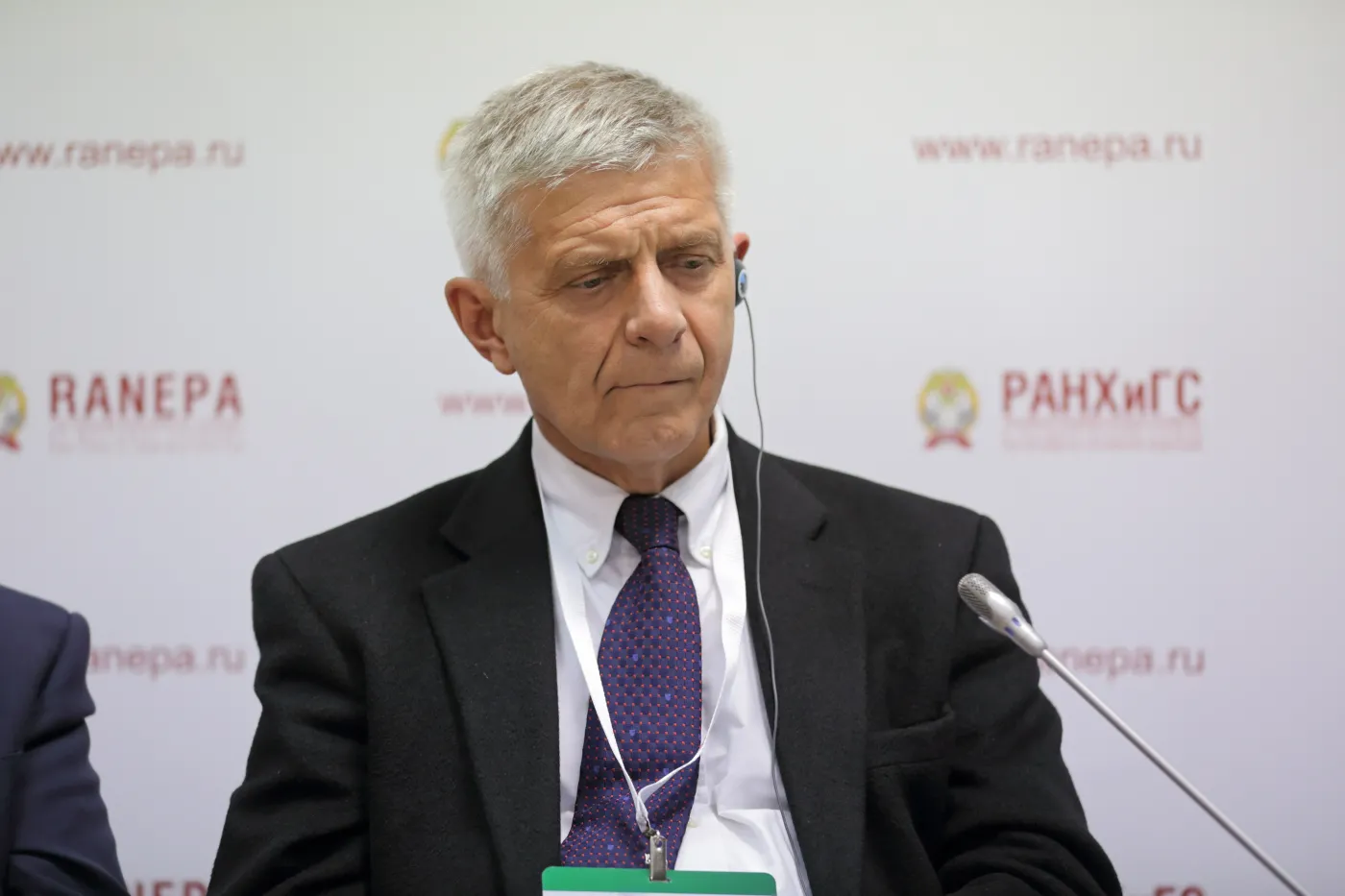 Były prezes NBP o SAFE 0 proc. "Służy wyłącznie zablokowaniu"