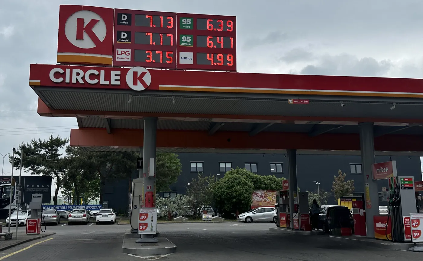stacja-paliw-circle-k-39138704.jpeg