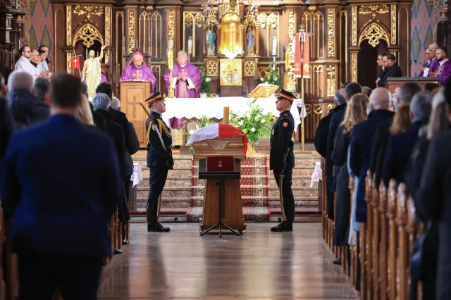 Poruszające słowa na pogrzebie Łukasza Litewki. "My to tu tylko zostawimy..."[FOTO]