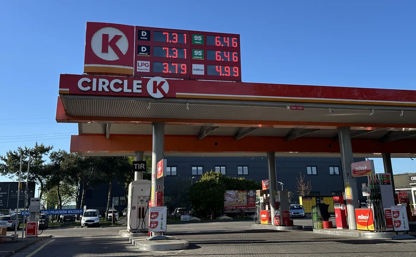 stacja-paliw-circle-k-39132605.jpeg