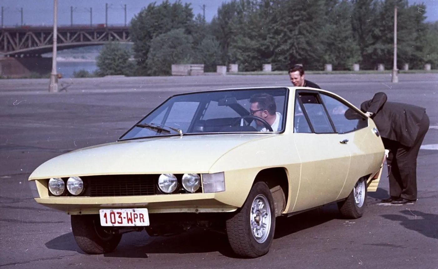 polski-fiat-125p-coupe-38541274.jpg