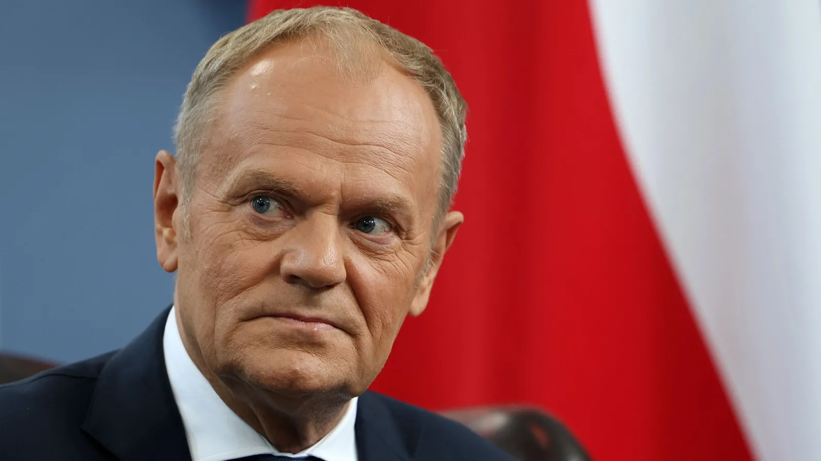 Nowy sondaż OGB zaskakuje. KO odjeżdża reszcie stawki
