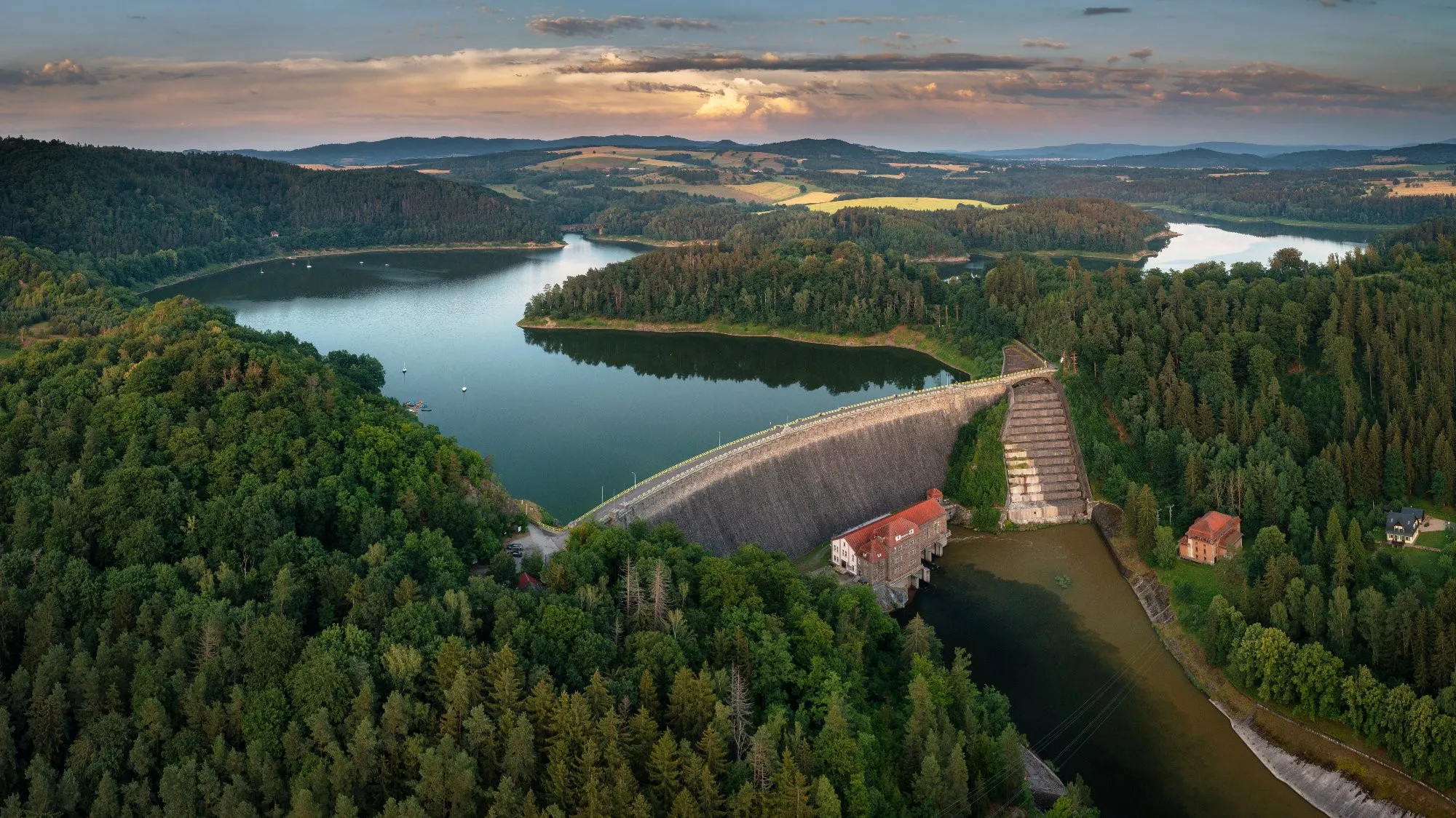 Jezioro Pilchowickie znika. Pierwsza taka sytuacja od 50 lat