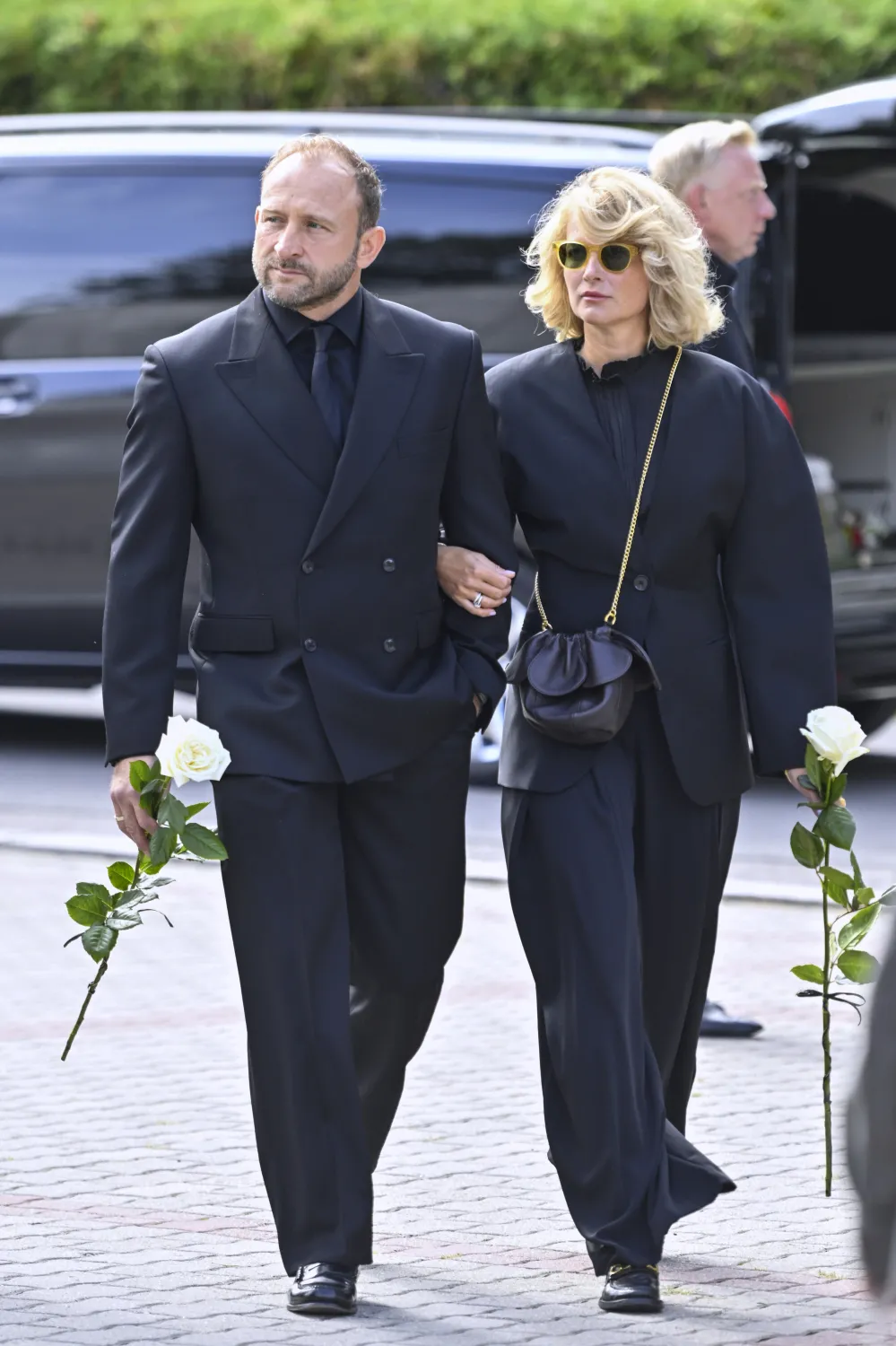 borys-szyc-justyna-szycnaglowska-na-pogrzebie-jana-frycza-39244219.jpg