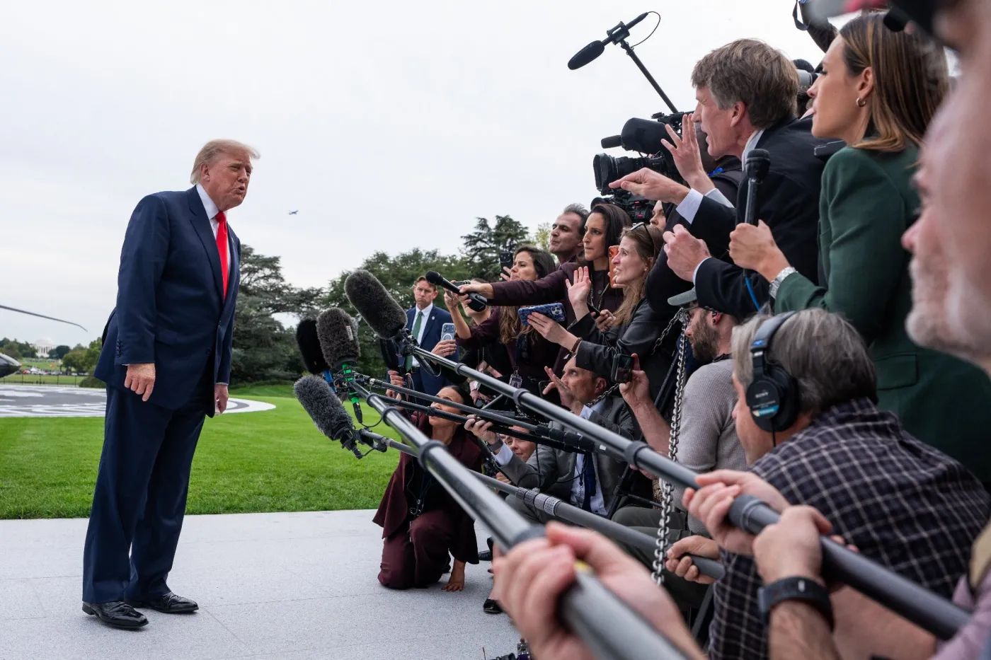 Donald Trump speaks to media on White House South Lawn