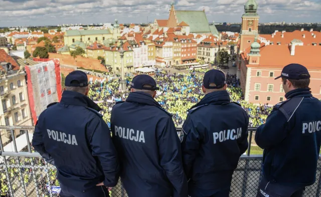 Będą cięcia w premiach dla policji? "Próba rewanżu ze strony przełożonych"
