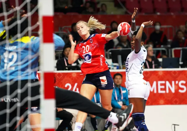 MŚ w piłce ręcznej: Norweżki krytykują... maszyny do klaskania