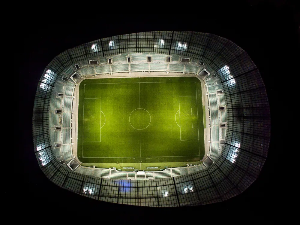 Ekstraklasa: Najciekawszy mecz bez kibiców. Śląsk kontra Lech przy pustych trybunach