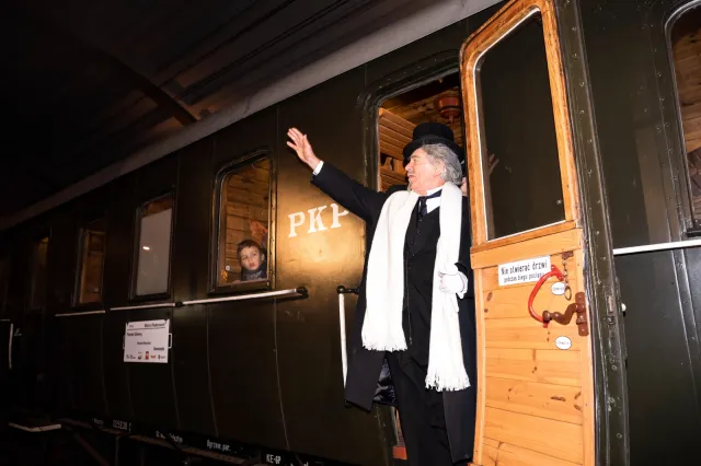 Pociąg z Paderewskim, jak w 1918 roku, zatrzymał się w Poznaniu