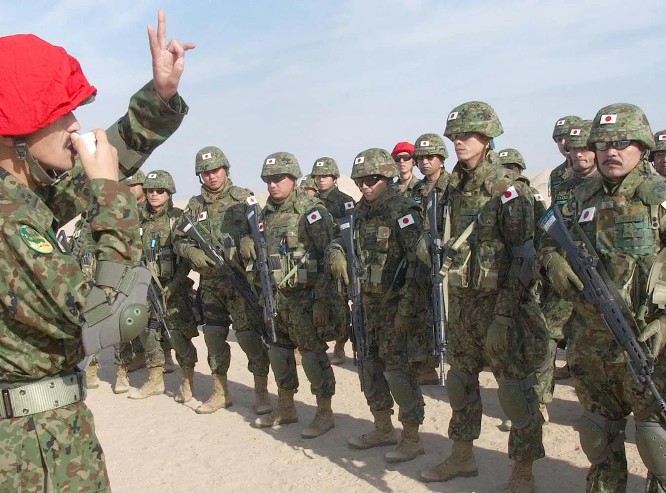 Japonia przygotowuje się na atak... UFO